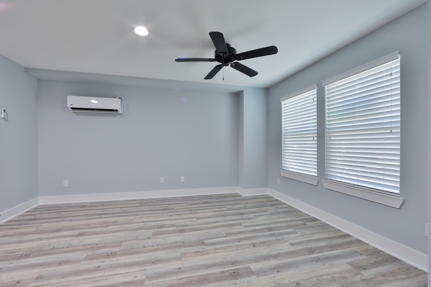 715 West 13th Street, Unit E Houston, TX 77008 - Photo 4 of 6