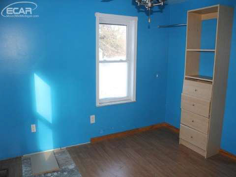 12388 McCumsey Road Clio, MI 48420 - Photo 12 of 29 20429106-11.JPG