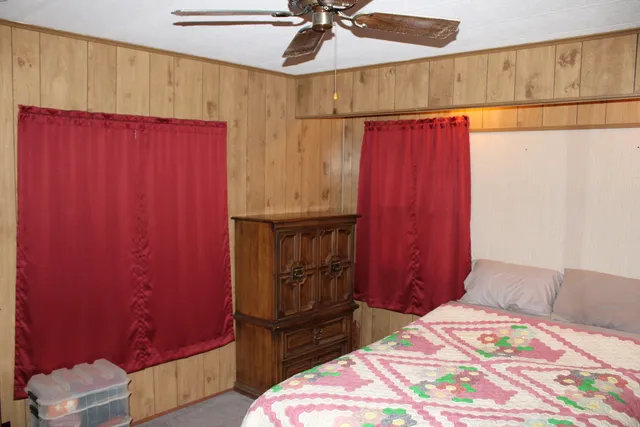 $30,000 | 92 Oak Avenue, Sandwich, IL 60548