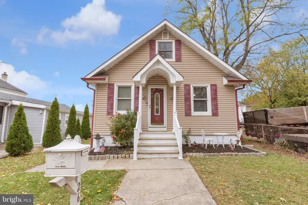 $325,000 | 26 Benson Avenue, Hamilton, NJ 08610