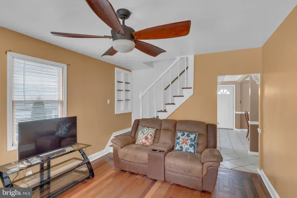 $325,000 | 26 Benson Avenue, Hamilton, NJ 08610