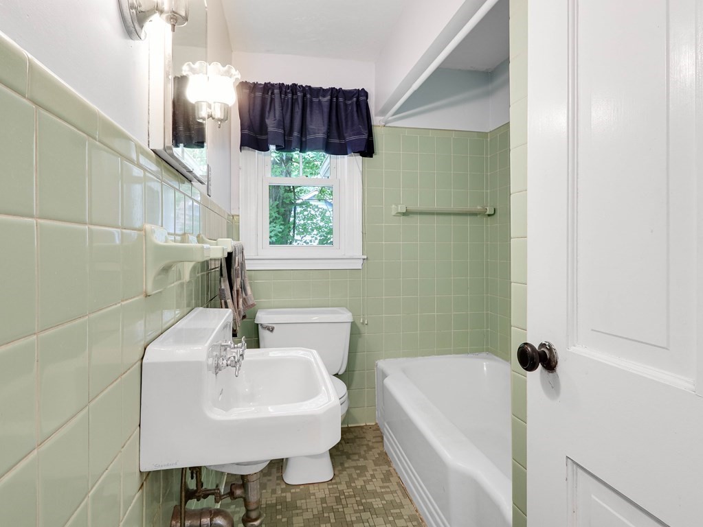 343 Prospect Hill Road Waltham, MA 02451 - Photo 25 of 41 Gallery Image 25