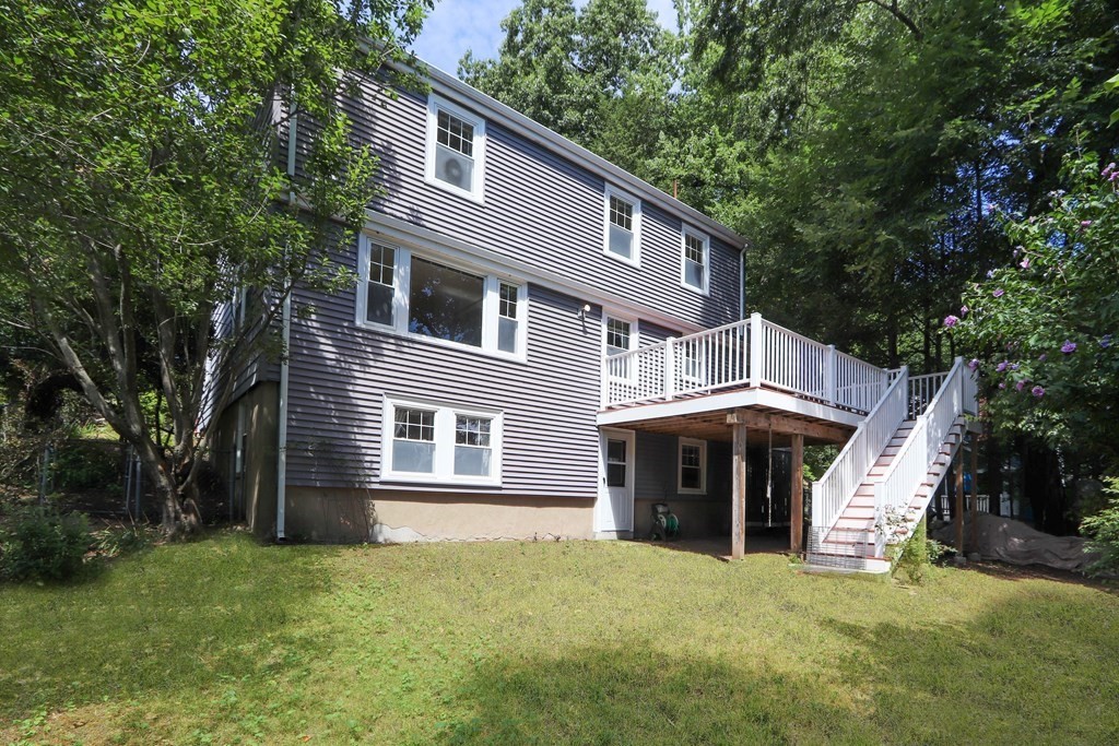 343 Prospect Hill Road Waltham, MA 02451 - Photo 4 of 41 Gallery Image 4