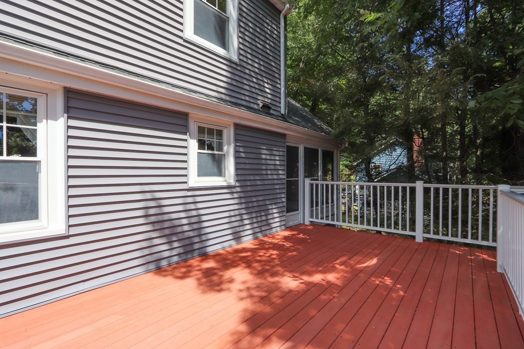 343 Prospect Hill Road Waltham, MA 02451 - Photo 9 of 41 Gallery Image 9