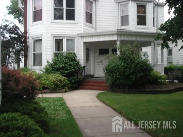 $3,800 | 155 Livingston Avenue, New Brunswick, NJ 08901