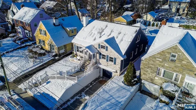 $1,349,000 | 33 Highland Avenue, Maplewood, NJ 07040