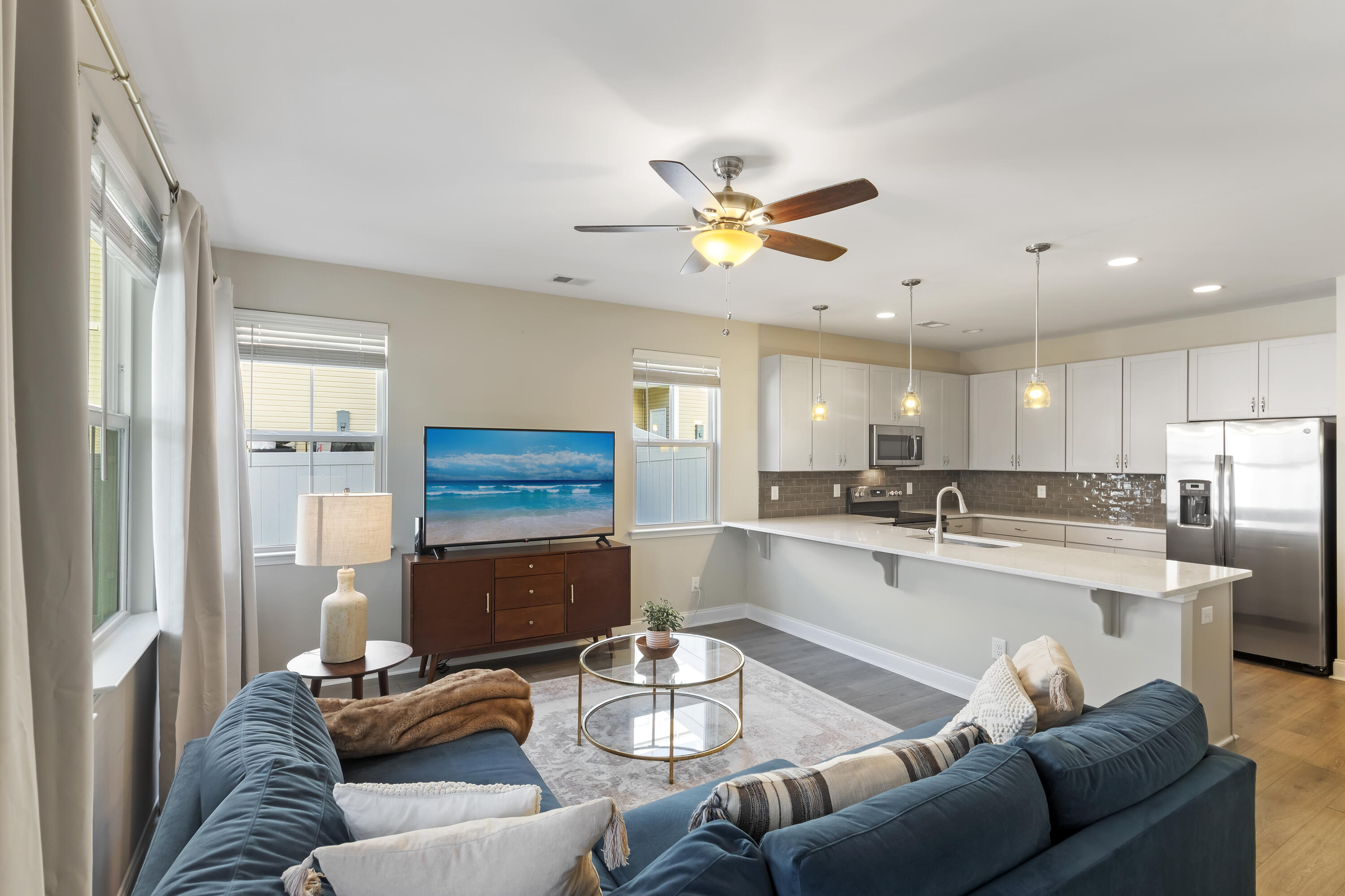 7814 Montview Road North Charleston, SC 29418 - Photo 11 of 22 Sectional Size Living Room