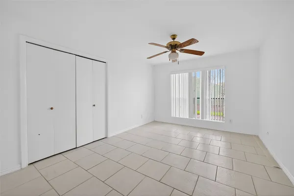 $1,500 | 14555 Wunderlich Drive, Unit 2208, Houston, TX 77069