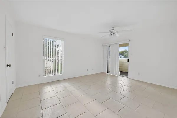 $1,500 | 14555 Wunderlich Drive, Unit 2208, Houston, TX 77069