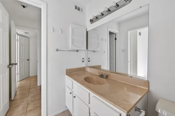 $1,500 | 14555 Wunderlich Drive, Unit 2208, Houston, TX 77069