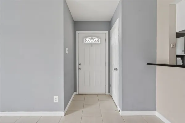 $1,500 | 14555 Wunderlich Drive, Unit 2208, Houston, TX 77069