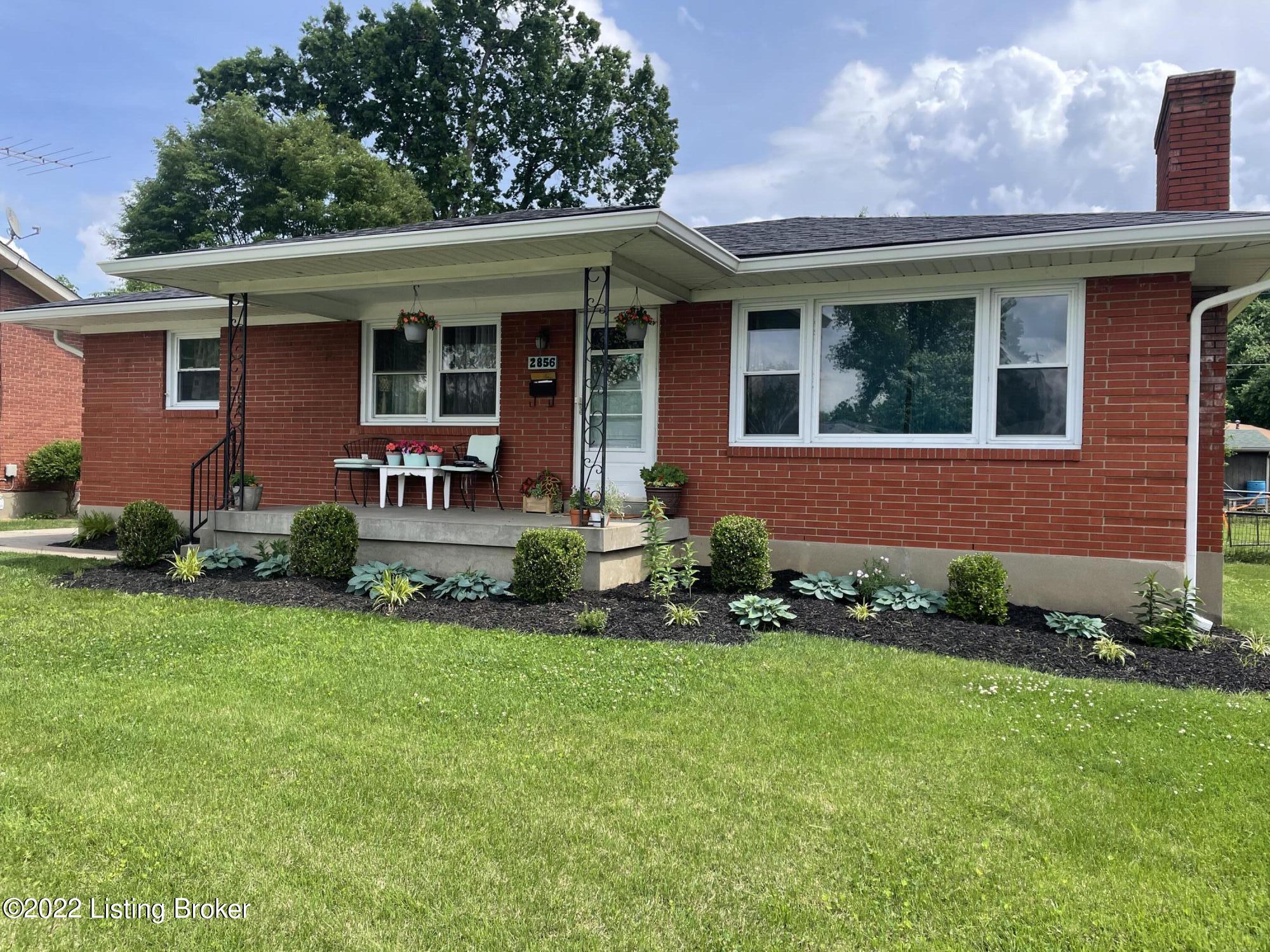 2856 Sheldon Road Louisville, KY 40218 - Photo 1 of 27 1