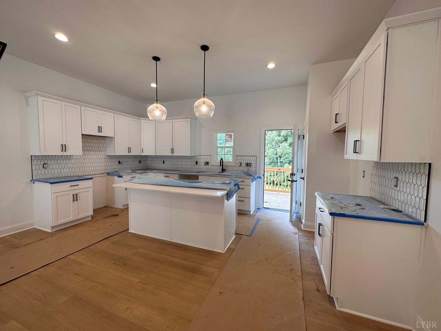 2811 Everett Road Forest, VA 24551 - Photo 4 of 49