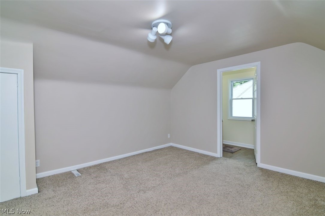 1190 Belrose Road Mayfield Heights, OH 44124 - Photo 27 of 44