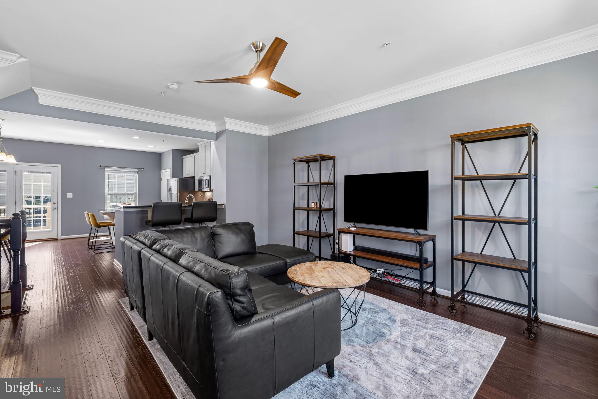 4662 Hudson Street Baltimore, MD 21224 - Photo 8 of 43