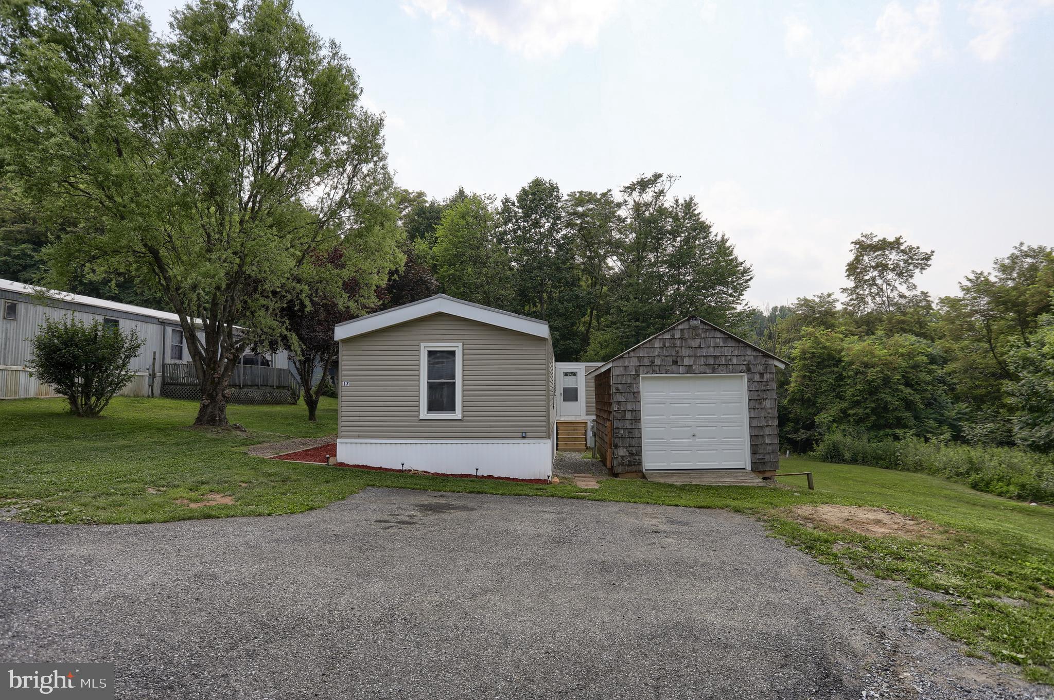 2182 Kenbrook Road, Unit 17 Lebanon, PA 17046 - Photo 21 of 24 Gallery Image 21