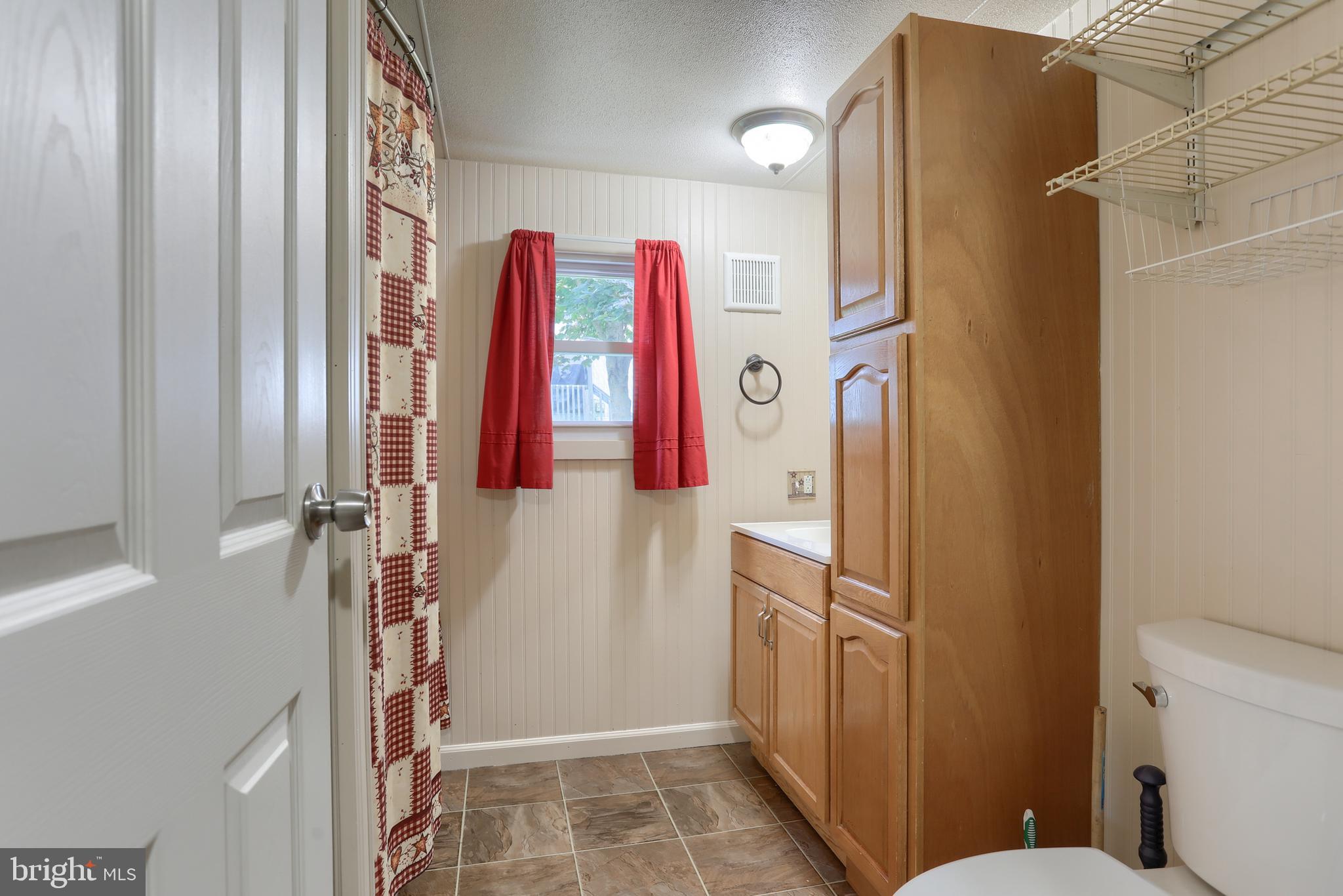 2182 Kenbrook Road, Unit 17 Lebanon, PA 17046 - Photo 8 of 24 Gallery Image 8