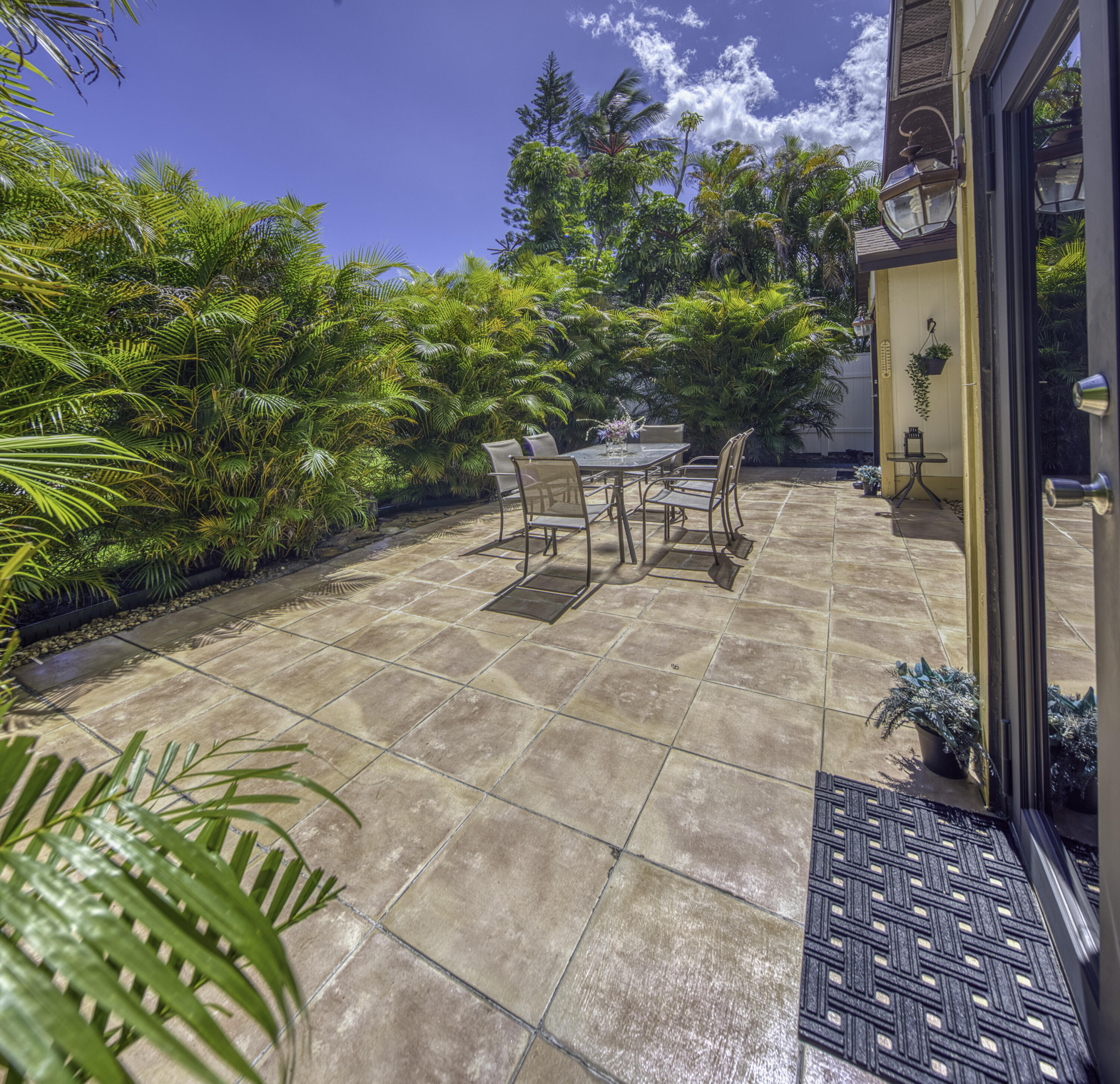 815 Andrew Redding Road, Unit 201 Lantana, FL 33462 - Photo 11 of 32 4R7A2269_hdr_panorama