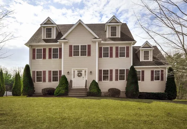 $1,400,000 | 46 Ashwood Avenue, Wilmington, MA 01887