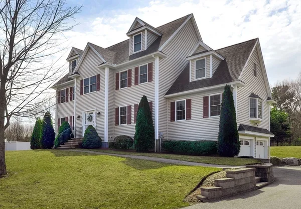 $1,400,000 | 46 Ashwood Avenue, Wilmington, MA 01887
