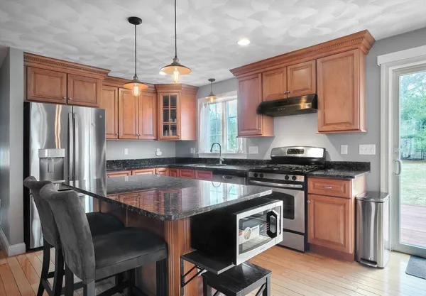 $1,400,000 | 46 Ashwood Avenue, Wilmington, MA 01887