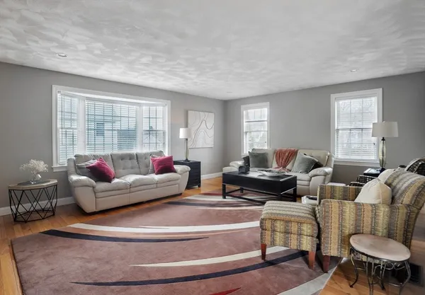 $1,400,000 | 46 Ashwood Avenue, Wilmington, MA 01887