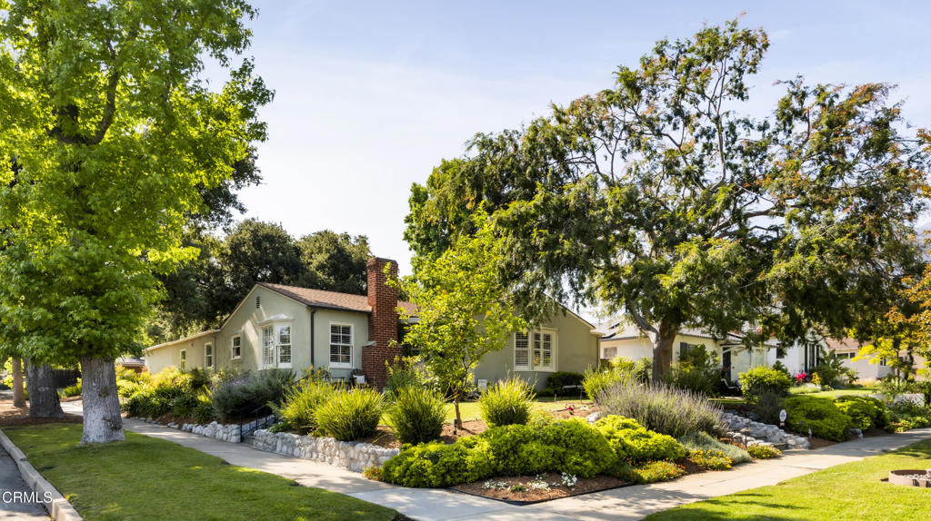 1873 North Harding Avenue Altadena, CA 91001 - Photo 53 of 55 a front view of a house with garden