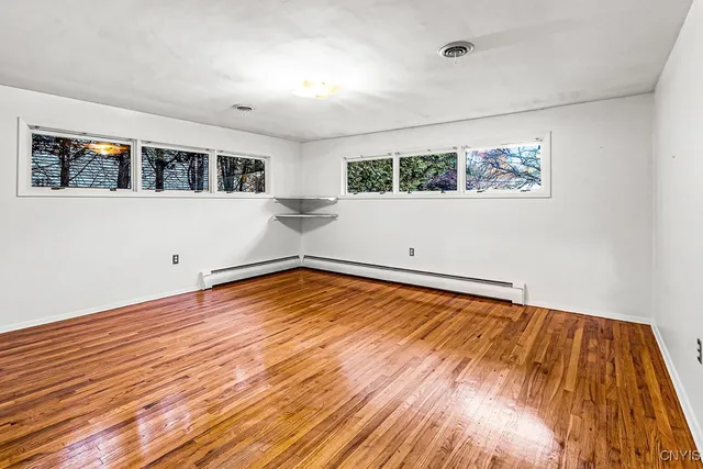 $399,900 | 154 Paris Road, New Hartford, NY 13413