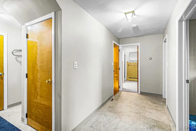 $399,900 | 154 Paris Road, New Hartford, NY 13413