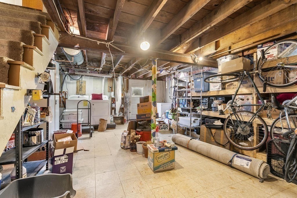 52 Willow Road Nahant, MA 01908 - Photo 17 of 38 Gallery Image 17