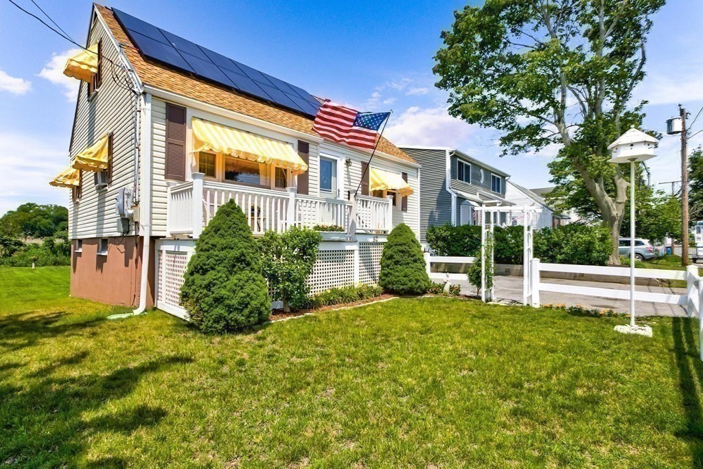 52 Willow Road Nahant, MA 01908 - Photo 28 of 38 Gallery Image 28