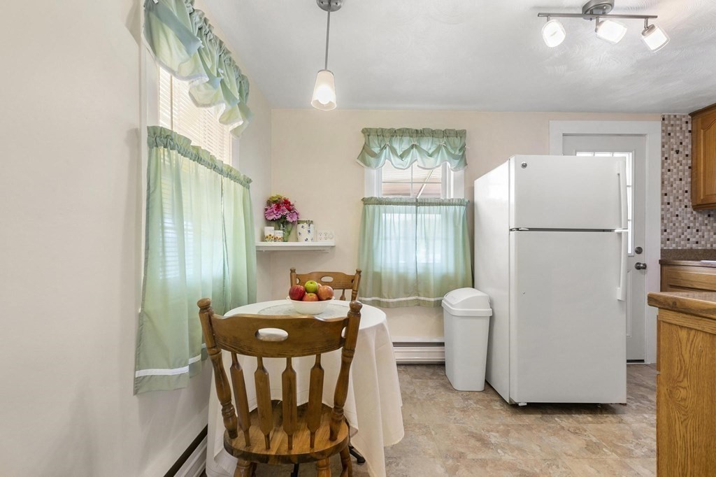 52 Willow Road Nahant, MA 01908 - Photo 10 of 38 Gallery Image 10