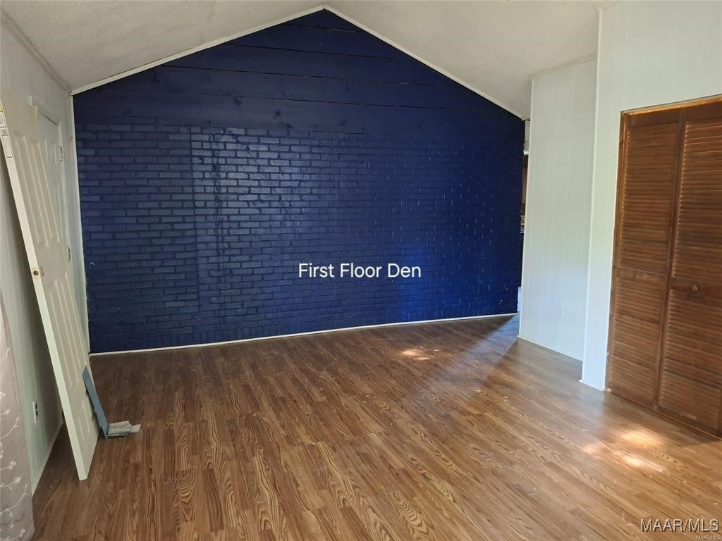 388 Perry Hill Road Montgomery, AL 36109 - Photo 5 of 10 Den