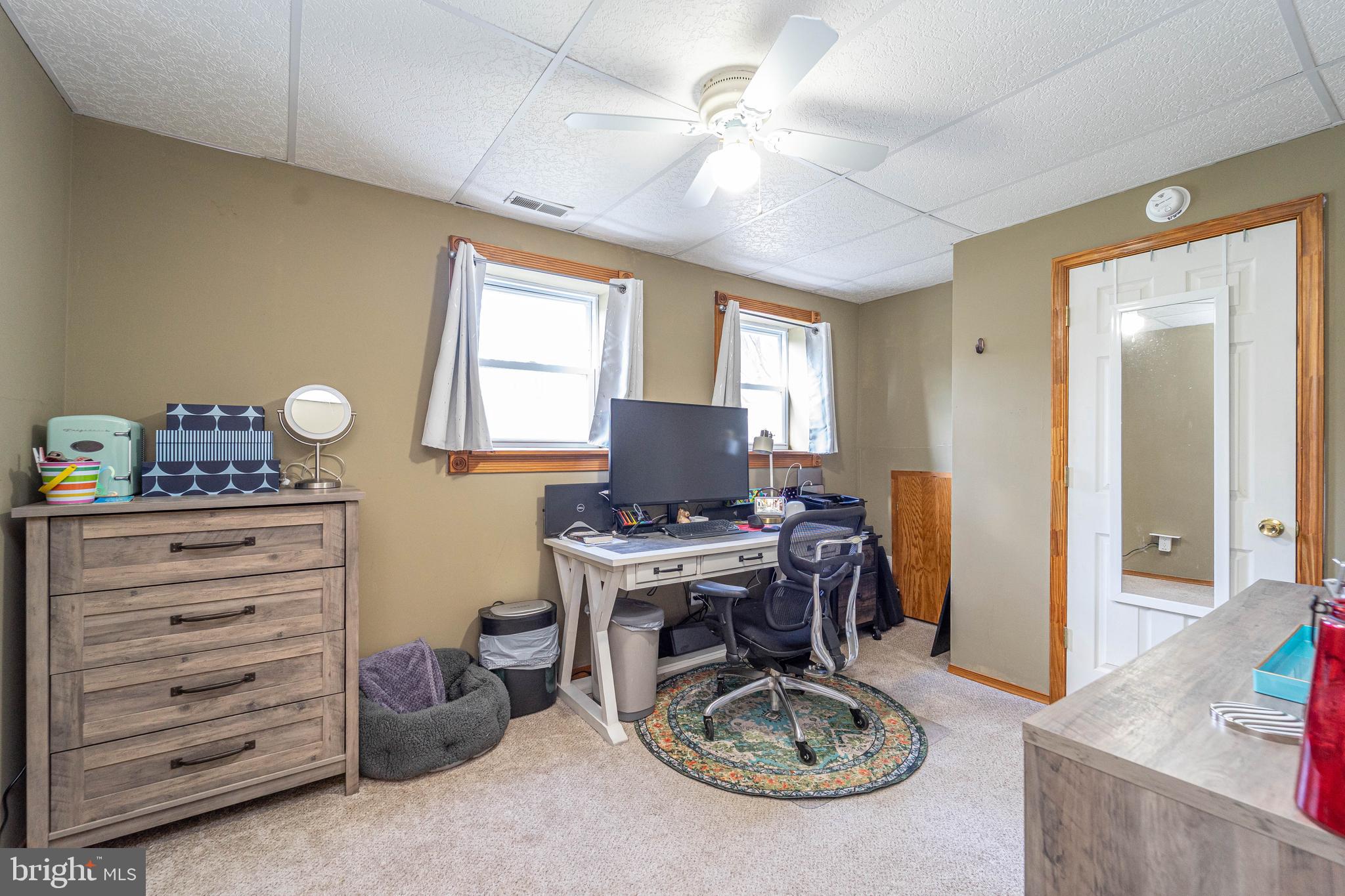 120 Tennessee Road Stevensville, MD 21666 - Photo 32 of 49 a workspace with furniture and window