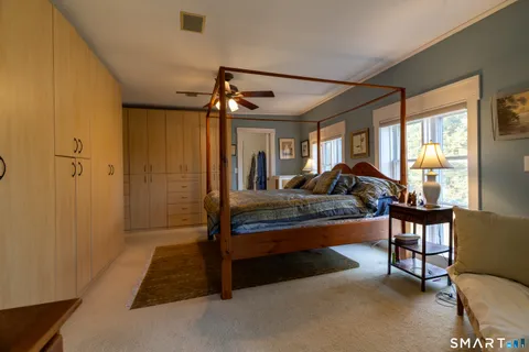 $1,650,000 | 8 West Mystic Avenue, Groton, CT 06355