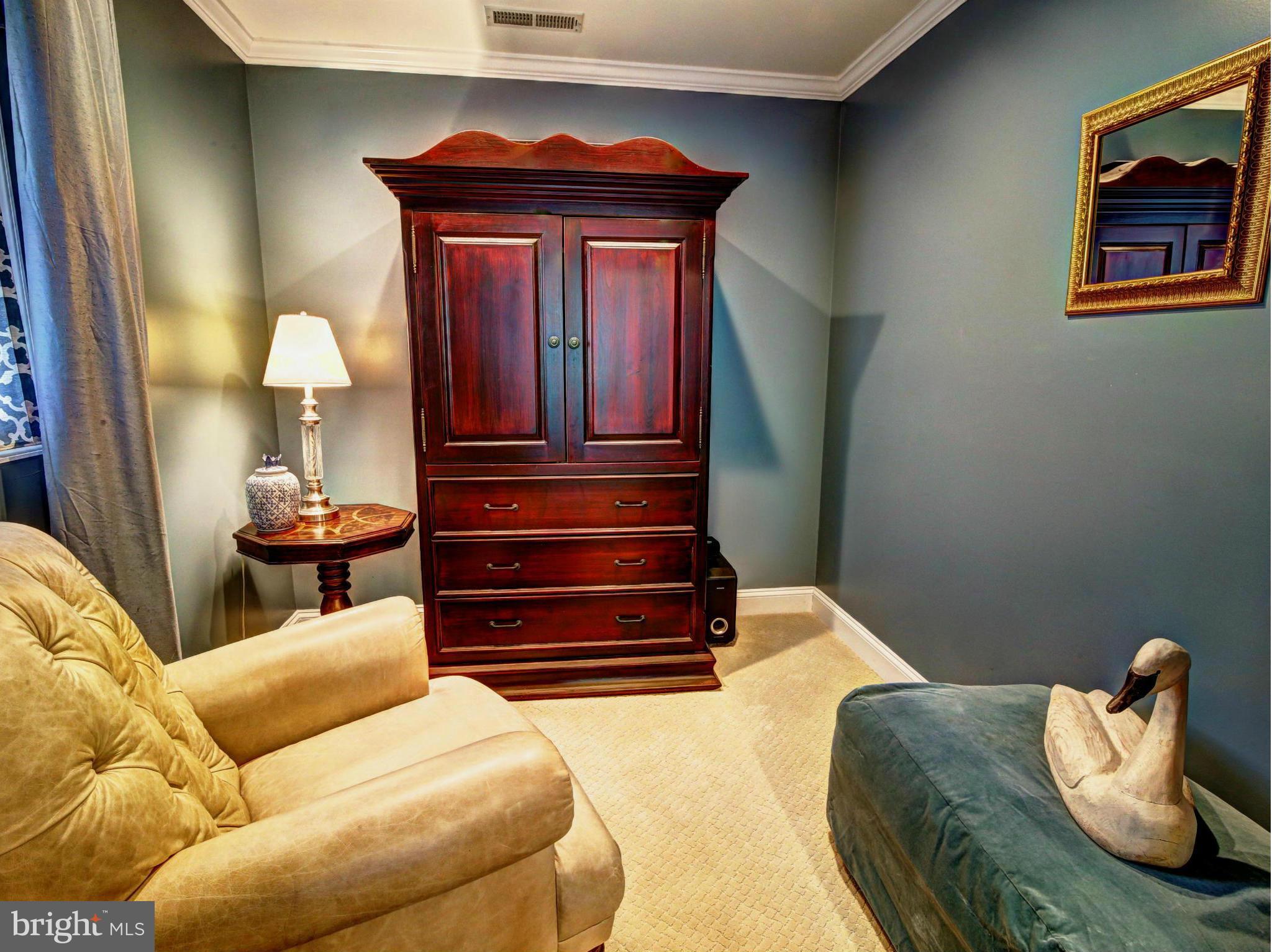 201 Ken Culbert Jr. Road Purcellville, VA 20132 - Photo 11 of 30 Bedroom (Master)