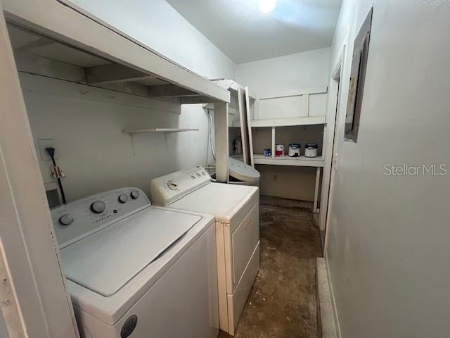 2523 Alexa Court Winter Park, FL 32792 - Photo 15 of 20 a utility room with dryer and washer