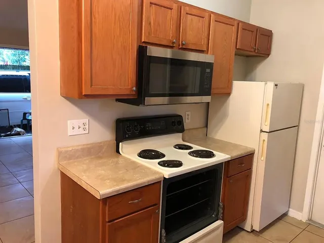 $1,700 | 2523 Alexa Court, Winter Park, FL 32792