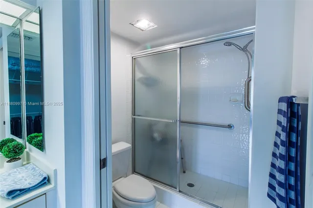 a view of walk in closet