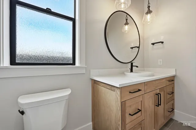 $924,777 | 1090 East Crescendo Street, Meridian, ID 83642