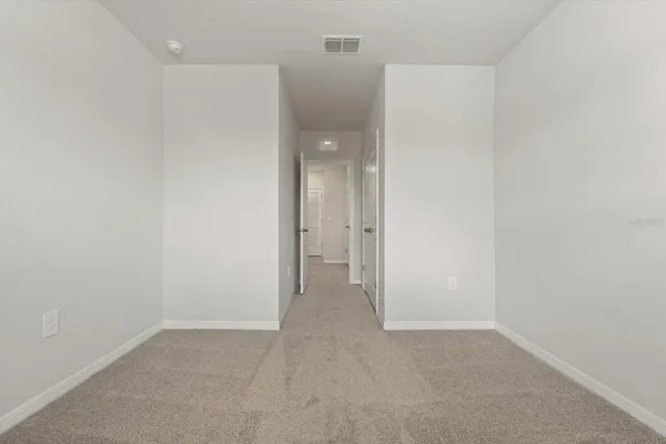 $2,400 | 17709 Crescent Moon Loop, Bradenton, FL 34211