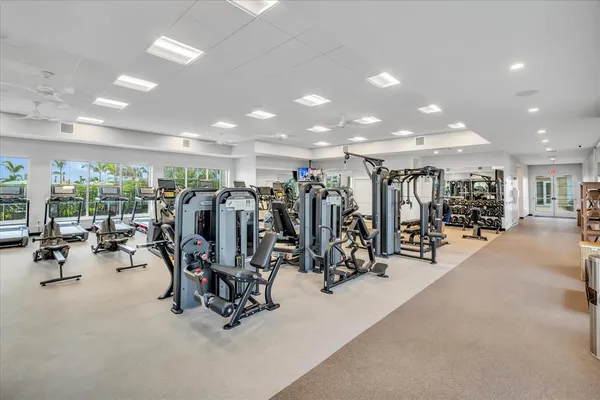 $2,400 | 17709 Crescent Moon Loop, Bradenton, FL 34211