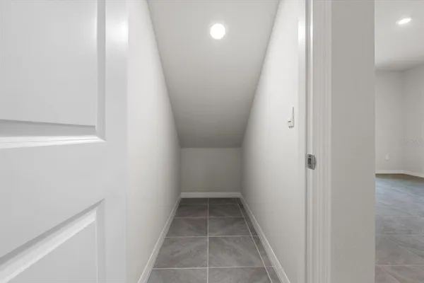 $2,400 | 17709 Crescent Moon Loop, Bradenton, FL 34211