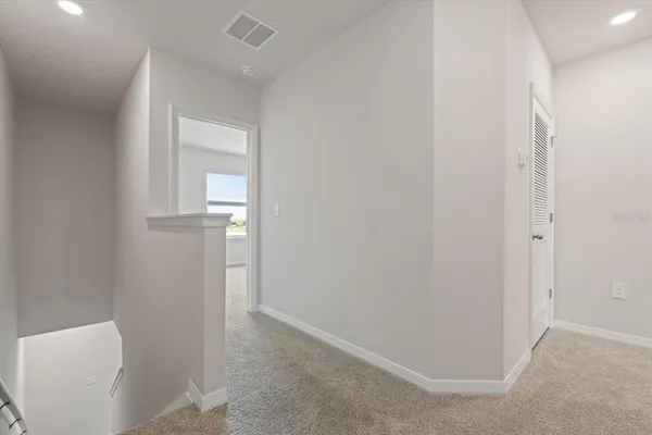 $2,400 | 17709 Crescent Moon Loop, Bradenton, FL 34211