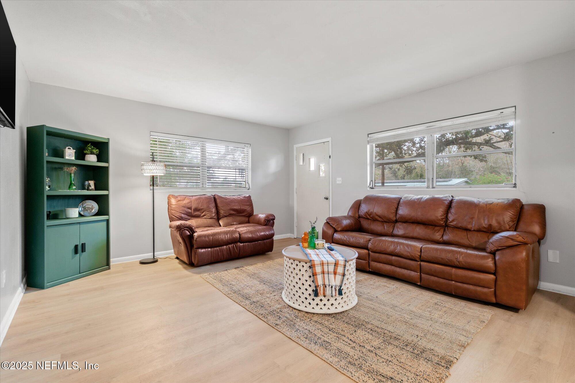2025 Kate Street Palatka, FL 32177 - Photo 4 of 36 a living room with furniture