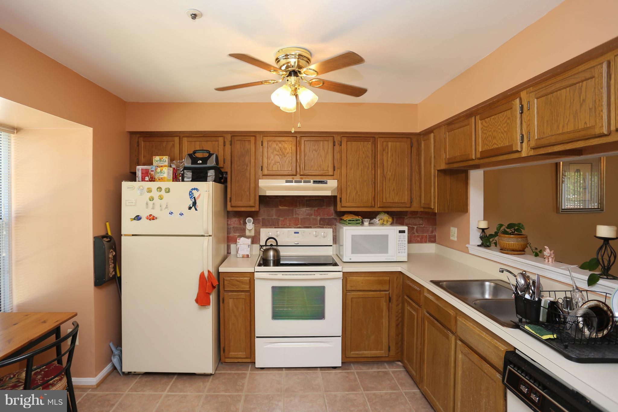 8581 Ritchboro Road District Heights, MD 20747 - Photo 4 of 18 Kitchen