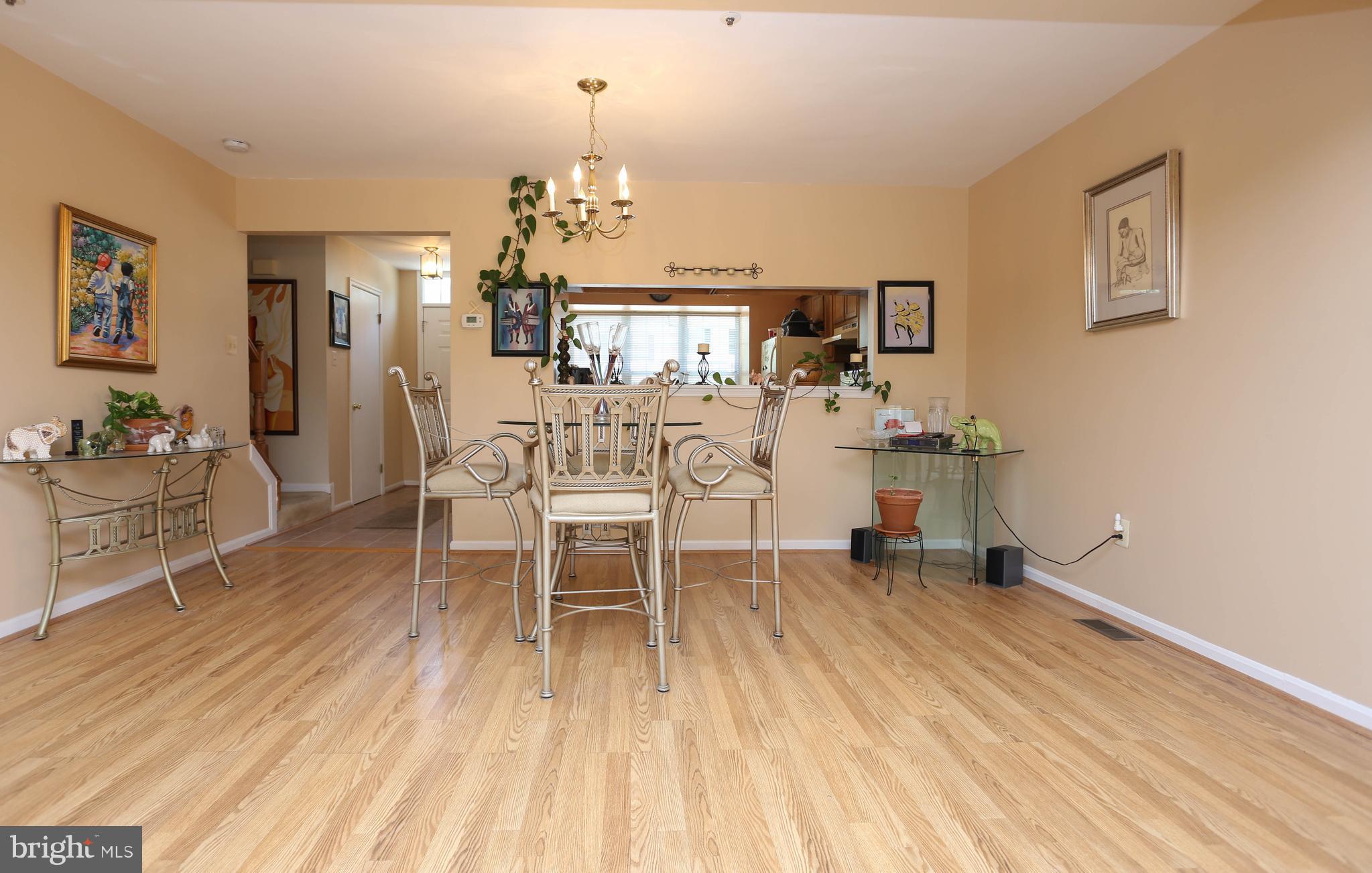 8581 Ritchboro Road District Heights, MD 20747 - Photo 10 of 18 Living Room