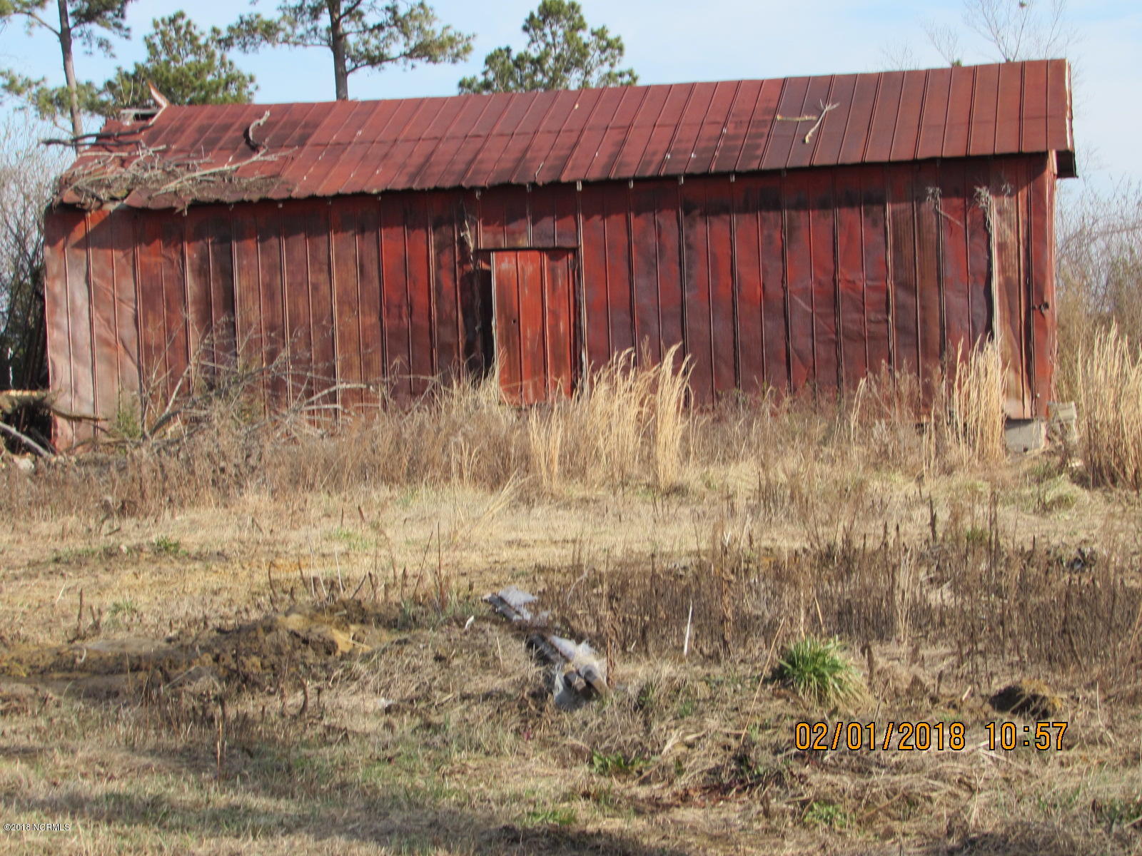 249 Orchard Road Elm City, NC 27822 - Photo 6 of 8 Old barn