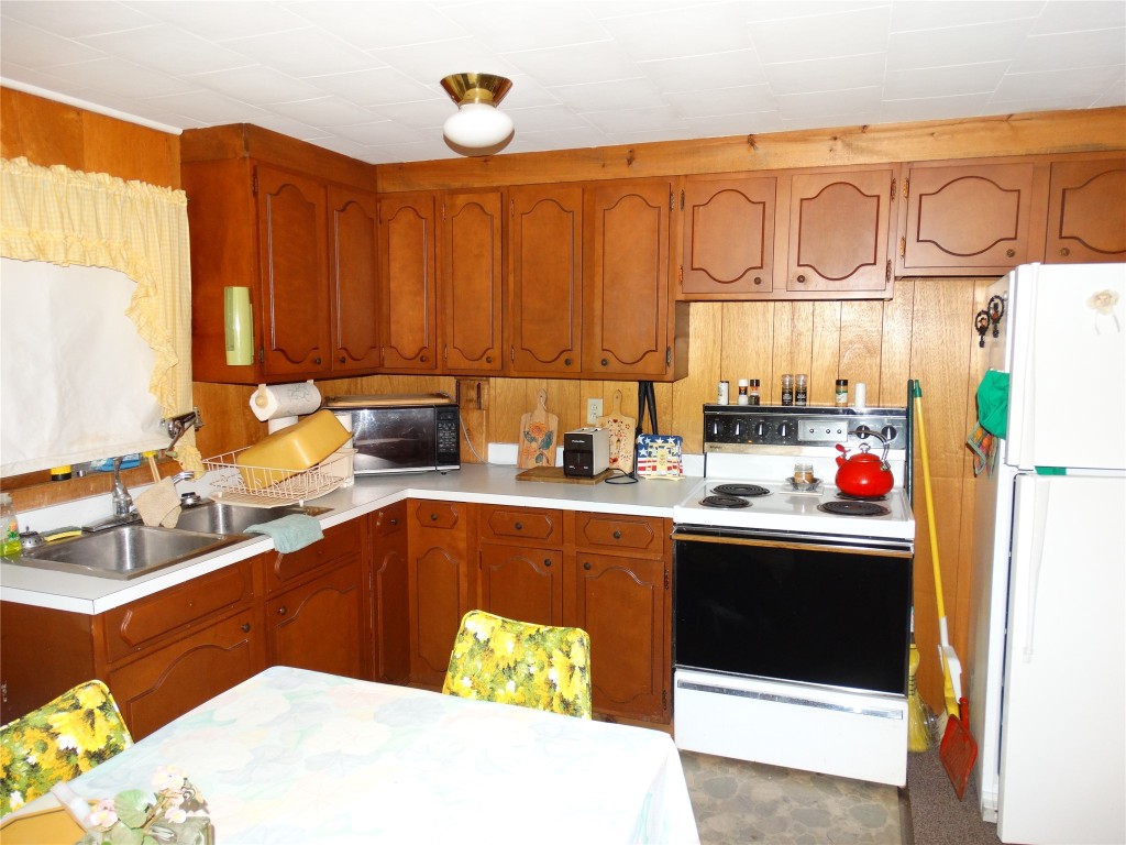 48 Dick Merritt Road Windsor, NY 13865 - Photo 12 of 28 Gallery Image 12