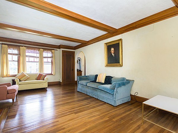 287 Florence Road Waltham, MA 02453 - Photo 5 of 28 Gallery Image 5